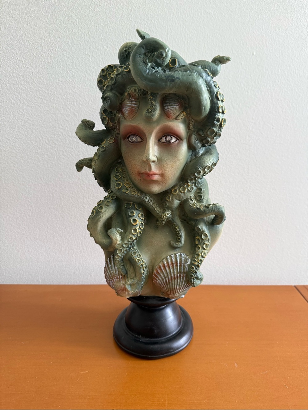 Green Medusa Bust With Red LED Eyes - Halloween Greek Mythology Decor 14in